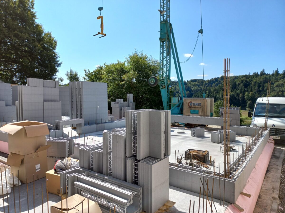 Zidana hiša na ključ